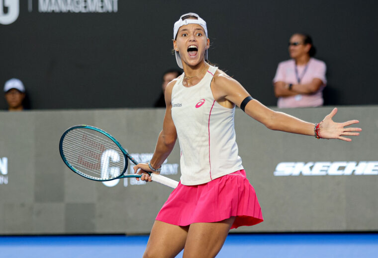 Arango luce arrolladora y ya está en la final